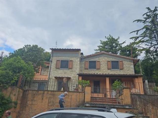 Scarperia Sant'Agata Propriet con terreno