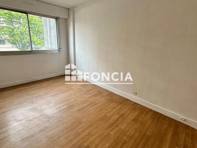 Sceaux 3 pieces rue houdan proche rer b robinson