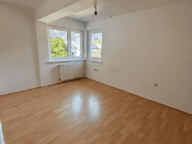 Schwaz: Zentrale 2 Zimmer Wohnung zu vermieten