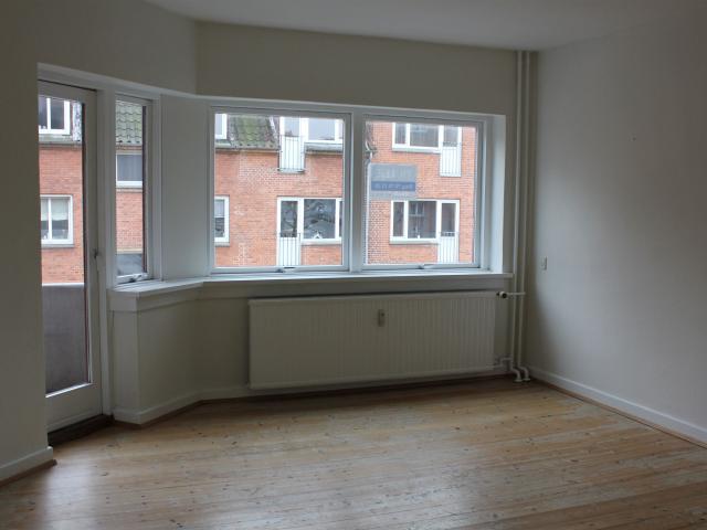 Schacksgade 42, 1. TV