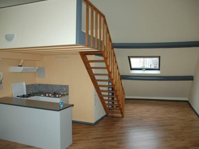 SCHAERBEEK – BRIGHT STUDIO WITH MEZZANINE