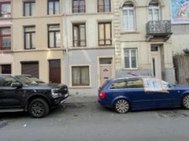 SOUS OPTION ! Schaerbeek réf. 2219 Maison 3 chambres