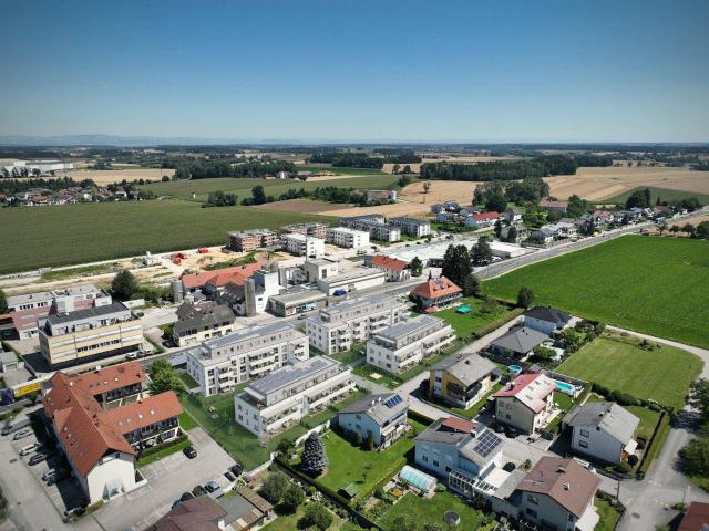 Schaffen Sie Werte für Generationen Sattledt, Hauptstraße helle 4 Zimmer Wohnung mit 2 Tiefgaragenstellplätzen