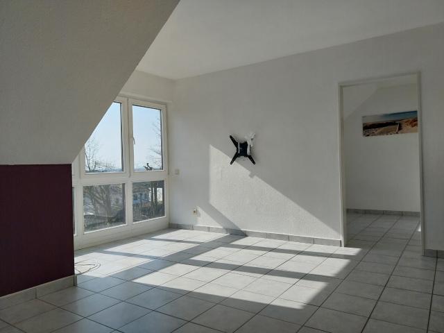 Schicke Maisonette Wohung* intelligenter Grundriß, schön ausgestattet, inkl. Carport
