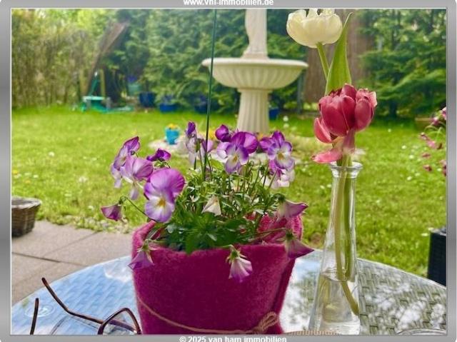 schicke barrierefreie Erdgeschosswohnung mit Garten und eigenem Stellplatz