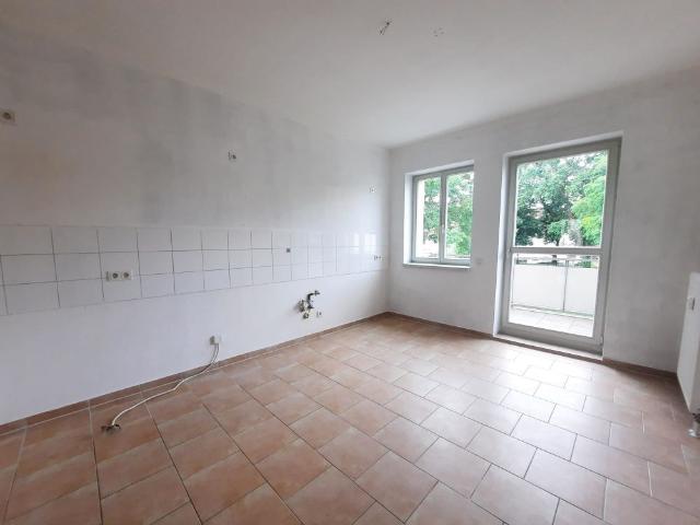 Schicke 3 Raumwohnung mit sonnigem Balkon !