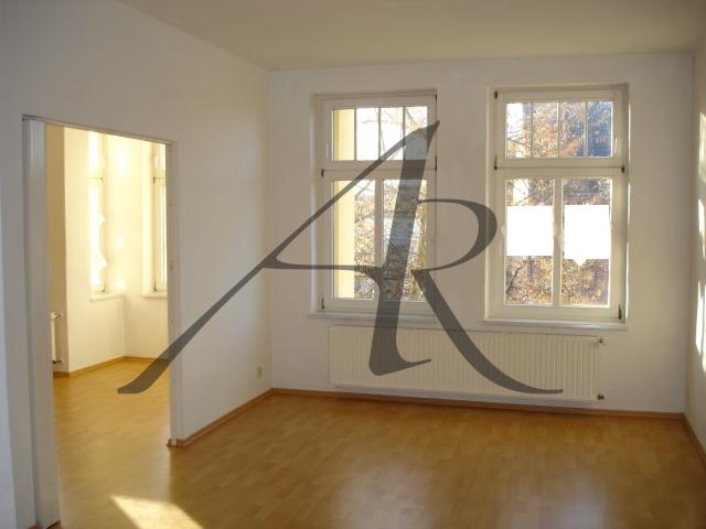 schicke 3 Zimmer Altbauwohnung nahe Innenstadt