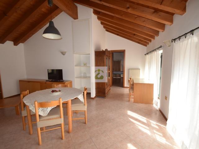 Schio ZONA CENTRO AFFITTASI APPARTAMENTO COMPLETAMENTE ARREDATO