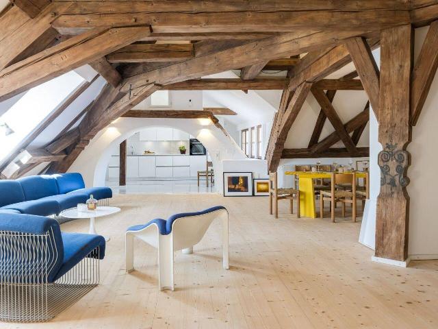 Schloss Weyhern Exklusive Maisonette Wohnung