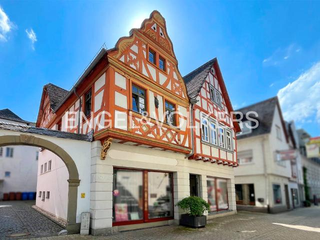 Schmuckes Fachwerk Doppelhaus im Herzen der Altstadt