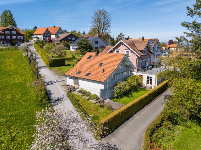 Schmuckes, freistehendes Zuhause an herrlicher Lage