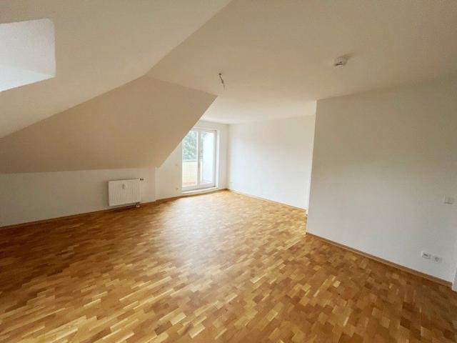 SüdWest Balkon, Fußbodenheizung, Bad mit Wa&Du&Fenster, 1 Stellplatz+Garage!