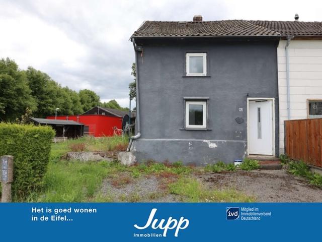 Schnuckeliges kleines ehem. Bauernhaus mit Scheune und Garten Schmidtheim 11