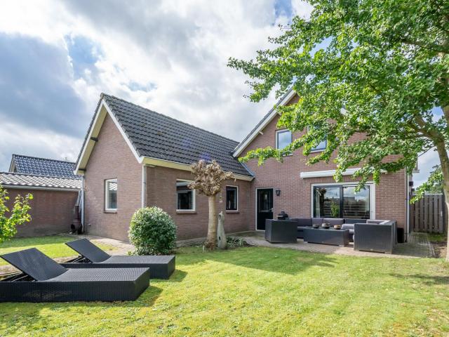Schoolstraat, 43, 5305EA, Zuilichem, Gelderland 5305EA