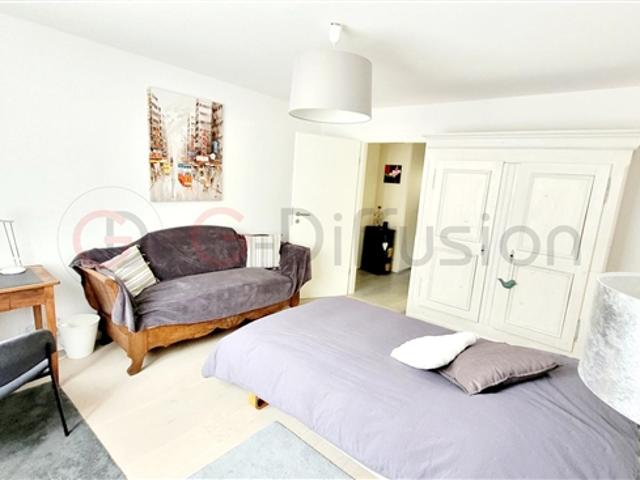 Schön eingerichtetes Zimmer zu vermieten