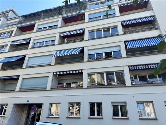 Schöne 3,5 Zimmer Wohnung, nur einen Steinwurf vom Bahnhof entfernt