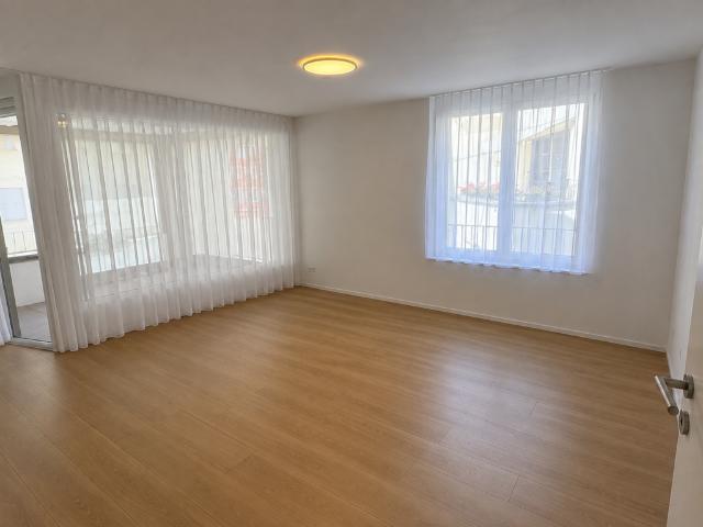 schöne 3.5 Zimmer Wohnung inmitten von Mels