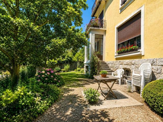 Schöne 3.5 Zimmer Wohnung Schöner Garten
