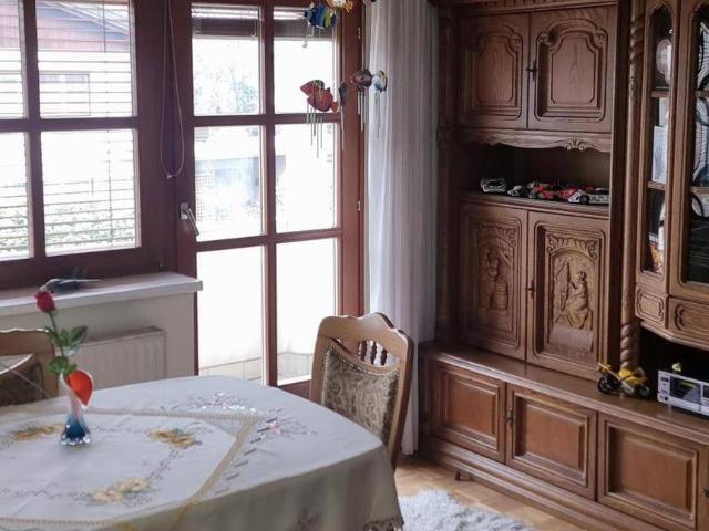 Schöne 3 Zimmerwohnung mit großem Balkon zu verkaufen!