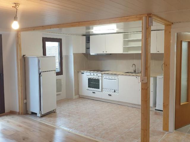 Schöne 3 Zimmerwohnung komplett renoviert