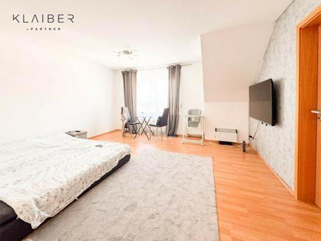 Schöne 3 Zimmer Maisonette mitten im Zentrum v.Göppingen mit TG Stellplatz direkt am AGNES !
