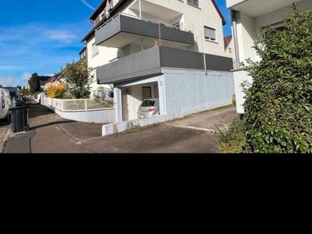 Schöne 3 Zimmer Wohnung – zentral gelegen – Preis VB