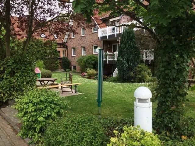 Schöne 3 Zimmer Wohnung in ruhiger Lage mit Balkon und Gemeinschaftsgarten, Familien und Kinderfreundlich – Skiba Immobilienmanagemant