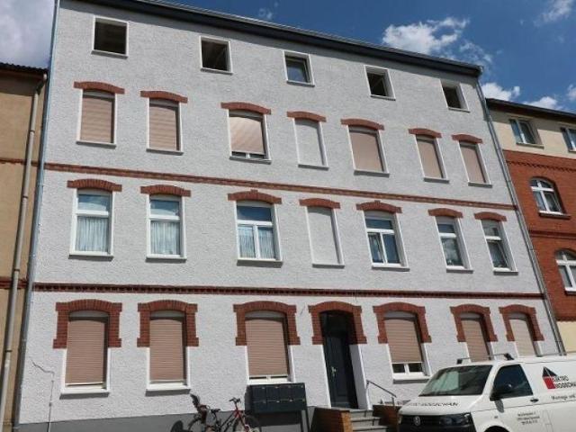 schöne 3 Raumwohung im Erdschoss