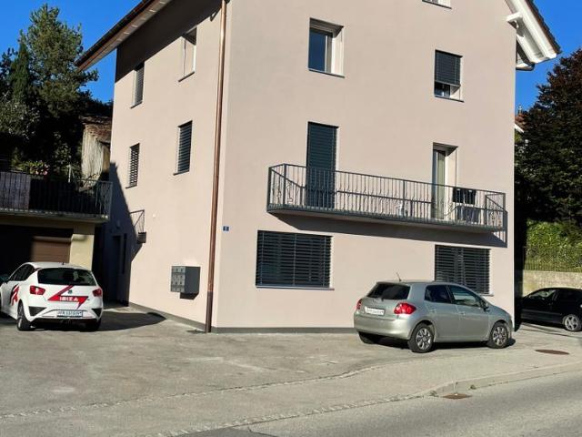 Schöne 2,5 Zimmer Wohnung in Schmitten