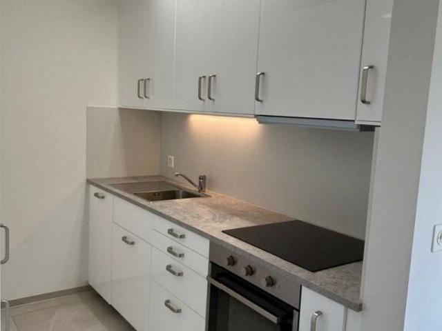 schöne 2.5 Zimmer Wohnung zu vermieten