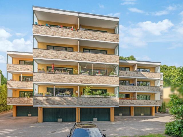 Schöne 2 Zimmer Wohnung mit Garage in Berlin Lichterfelde