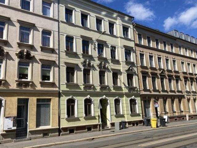 Schöne 2 Raum Wohnung im EG mit Laminat/Fliesen und Balkon, sofort vermietbar!