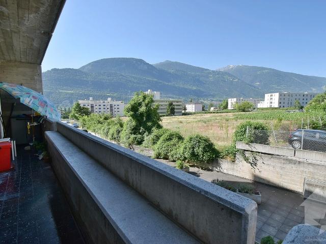 Schöne 4,5 Zimmer Wohnung in der Nähe des Zentrums von Sierre!