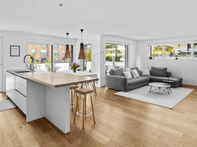 Schöne 4,5 Zimmer Wohnung