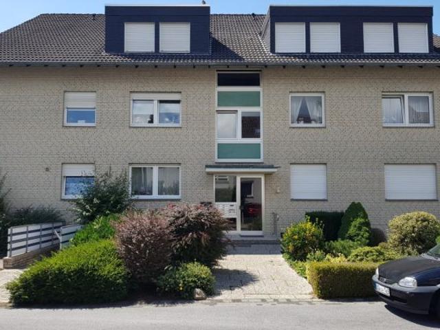 Schöne 4 Zimmer Wohnung mit großartiger Dachterrasse und Einzelgarage in Bad Rothenfelde