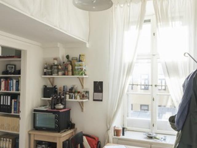 schöne Altbausinglewohnung ohne Provision im 5ten Bezirk