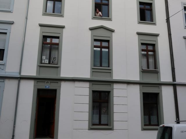 Schöne Altbauwohnug Nähe Basler City
