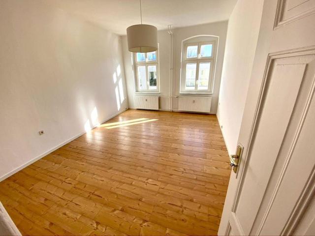 Schöne Altbauwohnung im Zentrum von Frankfurt Oder zu vermieten