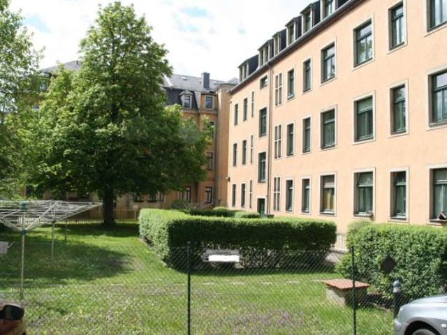 Schöne Altbauwohnung in Dresden Pieschen zu verkaufen ruhige Lage provisionsfrei