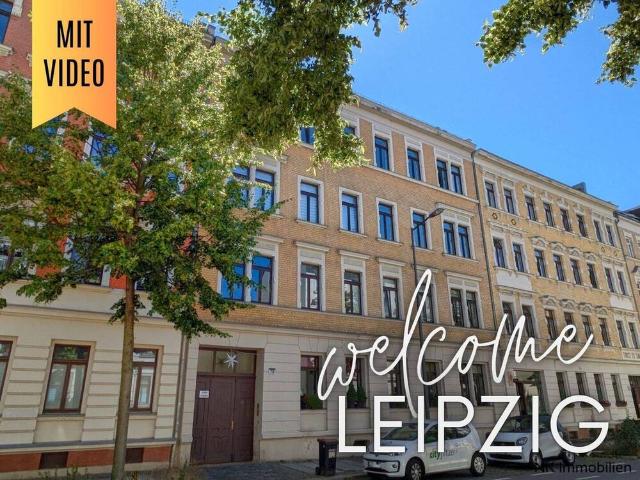 schöne, bezugsfertige 2,5 Raum Wohnung Balkon, Abstellkammer & Stellplatz auf Wunsch