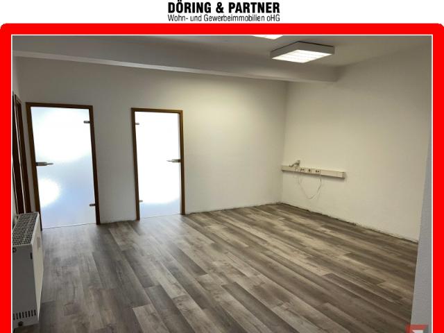 Schöne Büroräume ca. 105 m² mit Lift in der Fußgängerzone von Gera!