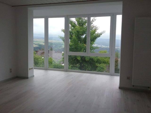 Schöne Erdgeschosswohnung mit Ausblick in Gusterath