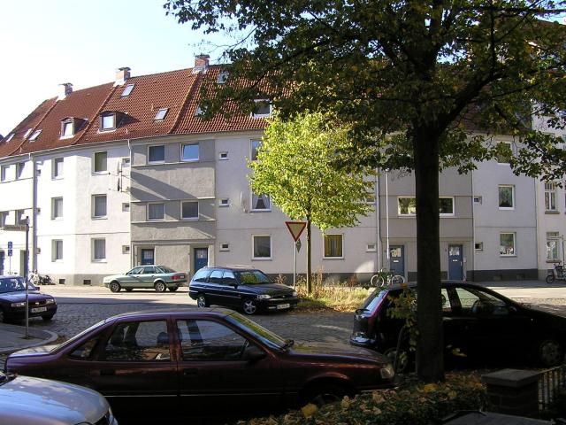 Schöne, helle 2 Zimmer Single Wohnung, nähe Bahnhof