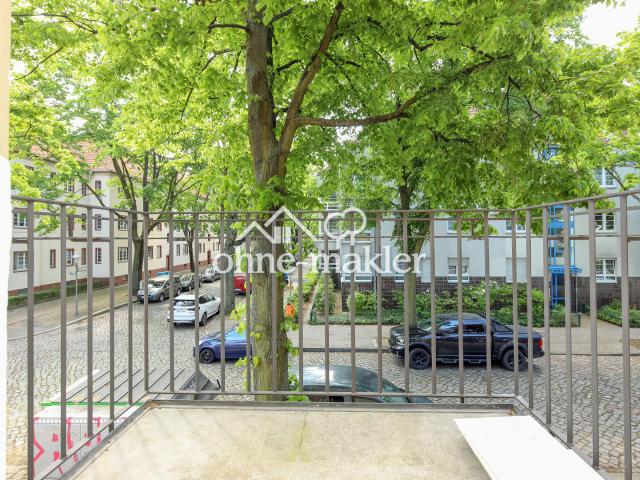 Schöne, helle Altbauwohnung Top Zustand von Privat