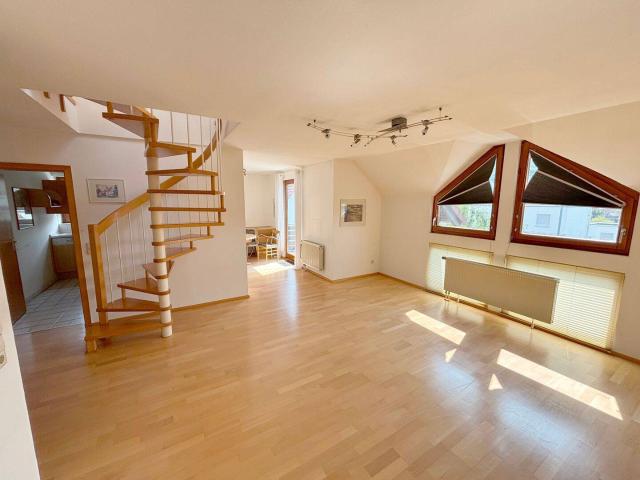 Schöne Maisonette Wohnung in Gönningen!