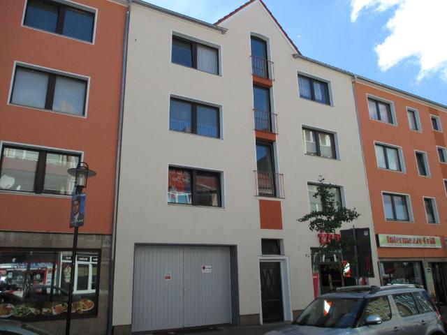 Schöne Stadtwohnung mit Balkon im Herzen der Stadt