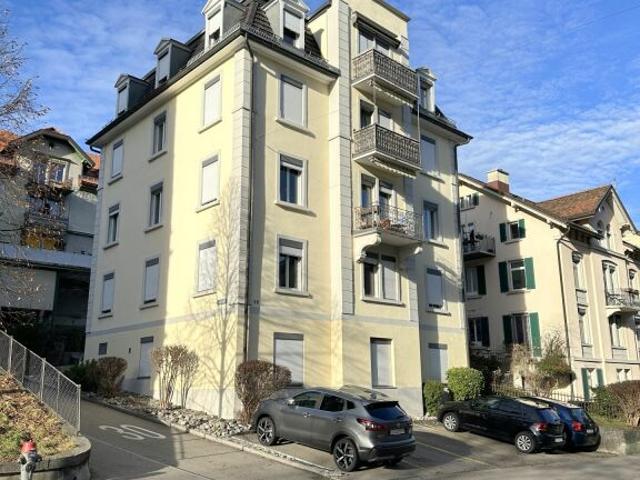 Schöne Wohnung im Vonwil Quartier