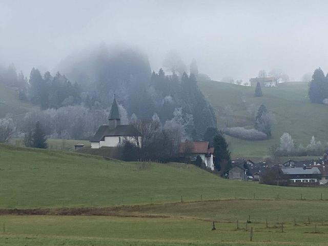 Schöne und ruhige 1,5 Zimmer Wohnung in Berghofen/ Sonthofen zu verkaufen