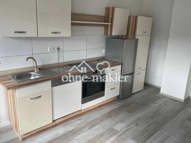 Schöne und ruhige 1,5 Zimmer Wohnung in Uni Nähe, U35 Vor der Haustür