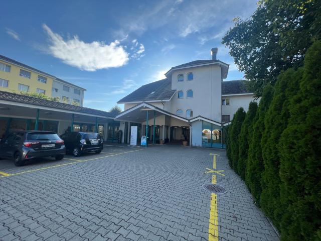 Schöne Verkaufsfläche in Embrach zu vermieten